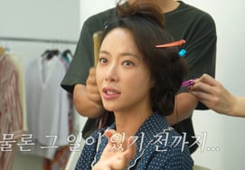 Hwang Jung-eum recalls her days as the "No. 1 casting choice," getting upset: "Until the embezzlement case"[Star Issue]