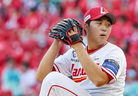 'And' is getting scarier, '150km/h breakthrough + slider perfected'... 'Next target is LG,' rookie Kim Min-jun says "I will definitely pitch well" — the reason behind his declaration