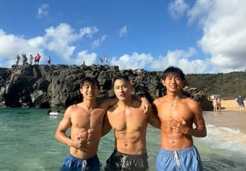 '24年目の入国禁止' ユ・スンジュン、魚の形をした体を持つ二人の息子とハワイ旅行 [スター・イシュー]