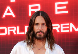 'Joker' Jared Leto, nghi vấn tội phạm tình dục với 4 thanh thiếu niên..BBC đưa tin, Leto phủ nhận "Hoàn toàn không"[Vấn đề sao thế giới]