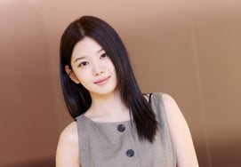 'Manager Kim' Lee Ji-an, Mother = Former Show Host Jeon Yu-kyung; Father Also a Flower Boy "Received Casting Offers in the Past" [Interview ③]