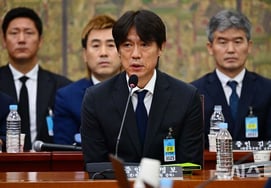 "Candidatos coreanos para el puesto de entrenador suman 98, Hong Myung-bo no estaba" Ex Jeon Ryeok-gang-hwa (Chairman) confiesa haber liderado la "sorprendente designación"