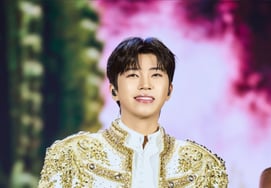 Im Young-woong fan club 'Ilsan Hero Era (Hebeoljjukwoong)' donates 3 million won to Goyang City in celebration of the 10th anniversary of his debut