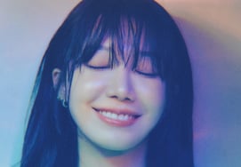 Sức hút ba sắc thái của Jeong Eun-ji.. 'Summer, I' nhắm trúng cảm xúc hè