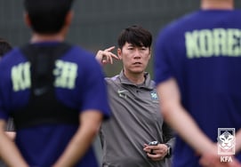 [公式] 'アジアでたった2枚' LAオリンピックサッカー予選、日本で開催される··· 韓国 キム・ウンジュン号 出場