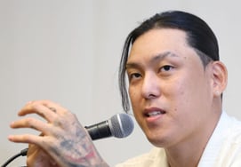 'Declaration of Entry into the U.S.' Choi Jun-yong Excluded from National Team Roster Due to Injury; Song Kyo-chang Also Dropped