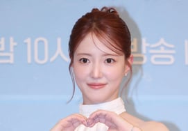Lee Se-young, "Overwhelming Beauty" [★Photo]