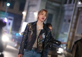 BTS Jimin Breaks 7 Billion in Pure Solo Tracks on Spotify Alone..K-Pop Soloist Makes 'New History'