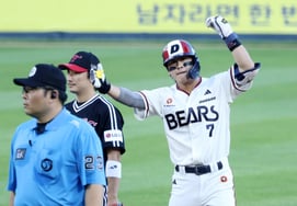 [Photo] Park Chan-ho, go-ahead two-RBI double