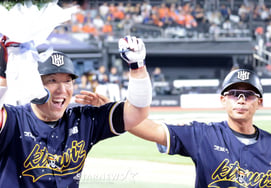 [Photo] Kim Hyun-soo, who reached 4,000 total bases as the fourth player in KBO history with a three-run home run
