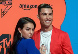 'Finally,' Ronaldo's 'surprise wedding' confirmed, UK exclusive: "Cathedral reservation confirmed... even a 5-star hotel"