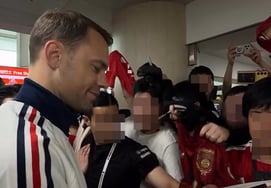 "¿Conoces el segundo nombre de Neuer?" La sorpresa en Alemania por los detalles de los fans coreanos... 'Leyenda de Múnich que ya lleva 20 años retirada' sigue desbordando popularidad
