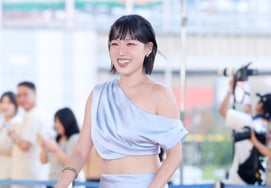 Doosan Bears Invites 'Ujudeokjip' Stars Lee Eun-ji, Mimi, and Lee Young-ji to Throw First Pitch for Victory at Game vs. NC on the 5th
