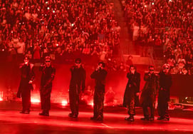 [Official] BTS Tour Effect.. HYBE Surpasses 1 Trillion Won in Q2 Revenue