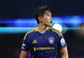 'Multi-gol' Lee Dong-kyung, selected as K League 1 Round 21 MVP... '4-goal explosion' Flana named K League 2 Best Player
