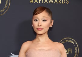 Ariana Grande draws the line on anorexia allegations: "Impulsive cessation of activities, NO" [World Star Issue]