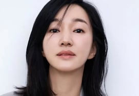 '四年空白'的秀爱终于回归？官方 SNS 开启引发对其近况的关注
