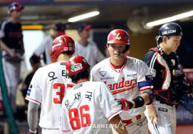 [One-shot] "Following Kim Jae-hwan in the bottom of the 7th, a team-record second three-run home run" by Jo Hyung-woo