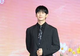 郑海仁“完美西装剪裁”[★照片]