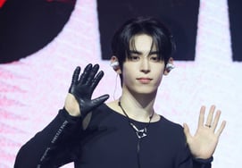 Naous Hyunbin: «Hoy regresé» [★FOTO]