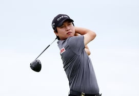 'KPGA Adaptation Complete' Wang Jeong-hoon Finishes First Half, Aims for 'Two Rabbits': First Win and Genesis Award