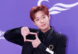 [公式] パク・ジフン、中国進出に失敗「上海ファンミーティングをキャンセル、やむを得ない事情」
