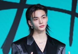 Stray Kids' Hyunjin's 'charisma that captivates female fans' [★Photos]