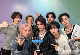 NouerA, con '.exe', logra su primer número uno en un programa musical tras el debut... «una tendencia de ascenso pronunciada»