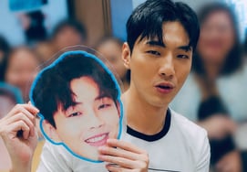 'School Bullying Controversy' Ji-soo, Leaving Korea for a Completely Different Look..Spotted at a Philippine Mall [Star Issue]