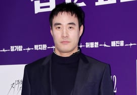 Se encuentra con el 'favorito' Byun Woo-seok... Bae Sung-woo se une a 'Solo Leveling' tras su regreso