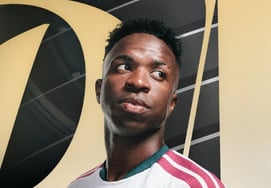 [Official] The 'Special One' stronger than Arsenal's 240 billion won offer... Vinicius extends with Real Madrid until 2032 for '6 more years'