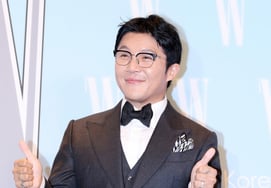 "Long time no see," Jo Se-ho returns to SNS after eight months amid 'gangster involvement' rumors [Star Issue]