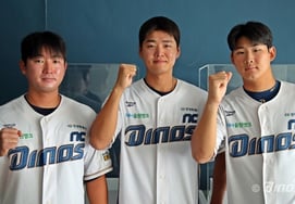 NC、捕手イ・ヒソン、内野手イ・ハン、外野手ユン・ジュンヒョクなど、将来有望な3名をオーストラリアリーグへ派遣する! 「総合育成プログラムの形で運営」