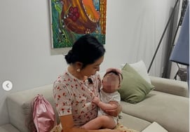 イ・ヘヨン、肺癌闘病後の嬉しい知らせ..おばあちゃんになった「愛してる」