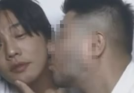 NO self-reflection, NO caution: 'drug offender'... Yoo Ah-in caught openly kissing a male friend "I love you" [Star Issue]