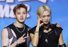 Stray Kids Bang Chan and Felix: 'Extraordinary Visuals' [★Photo]