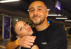 "Nothing compared to the grief of losing my 19-year-old sister..." British boxing champion confesses after first KO loss and four knockdowns: "Losing family is true loss"