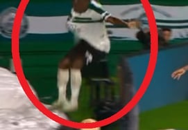 'Shock' goal celebration leads to fall underground 'major disaster'... "Is there a black hole in the stadium?" Player injured, goal also canceled