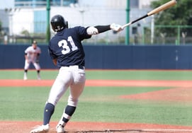 [Photo] Cho Hee-seong, This Is Why He's the Contact King
