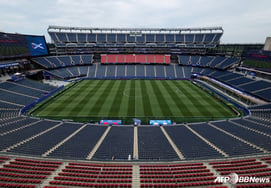 Césped arrancado por el Mundial, ahora se vuelve a arrancar... 'Artificial→Natural→Artificial→de nuevo artificial', absurdo trasfondo en un famoso estadio de EE. UU.