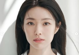 河英的自掘坟墓……亲手踢飞“历史意识”道歉的机会 [Star Issue]