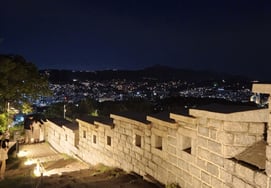 [K-TRAVEL⑧] ナクサン漢陽都城のソウル夜景で暑さを忘れる