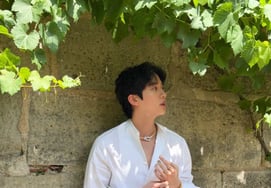 This is why he's Worldwide Handsome.. BTS Jin, a fatal charm with an unbuttoned shirt in the U.S.