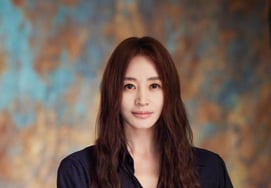 キム・ヘス、美の正典 [★フォト]