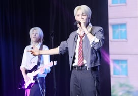 ユンチャン、声が清涼そのもの [★フォト]