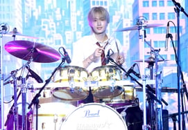 Eun-bin, drummer đẹp trai [★ảnh]