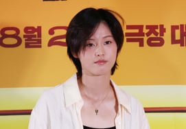 Lee Yeon's "Overwhelming Charm" [★Photo]