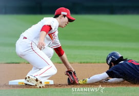 [Photo] "They read me!" Hwang Seong-bin