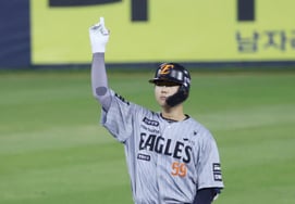 [Foto] Heo In-seo: «La segunda base es mi territorio»