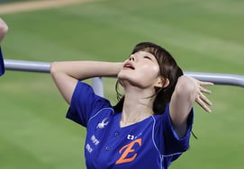 [One Quick Look] The possessed Choi Hong-ra, her class was different
